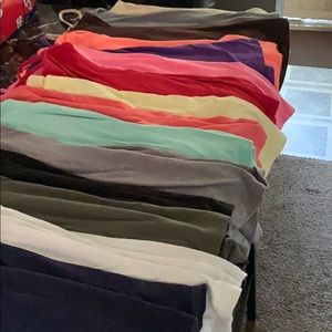 Lot of 15 spaghetti strap tops Sz xl 15/17 women’s